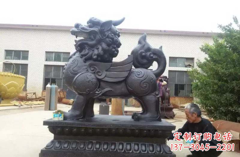 合肥铸铜门口貔貅雕塑